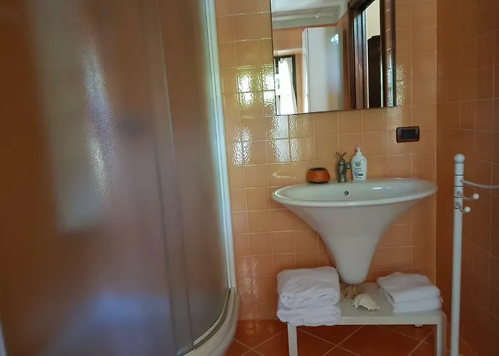 Au Coeur Du Bourg Cir Vda Lt 0348 *